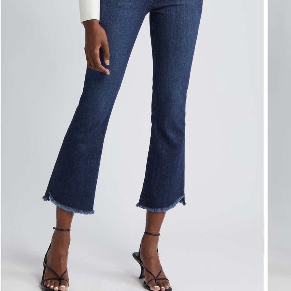 EUC Frame Denim Blue Flare Wide Leg Jeans - Sz 28